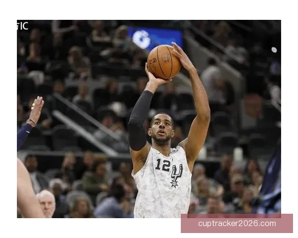 文班率马刺豪取十连胜22投16斩41分18板连场40+刷新多项纪录